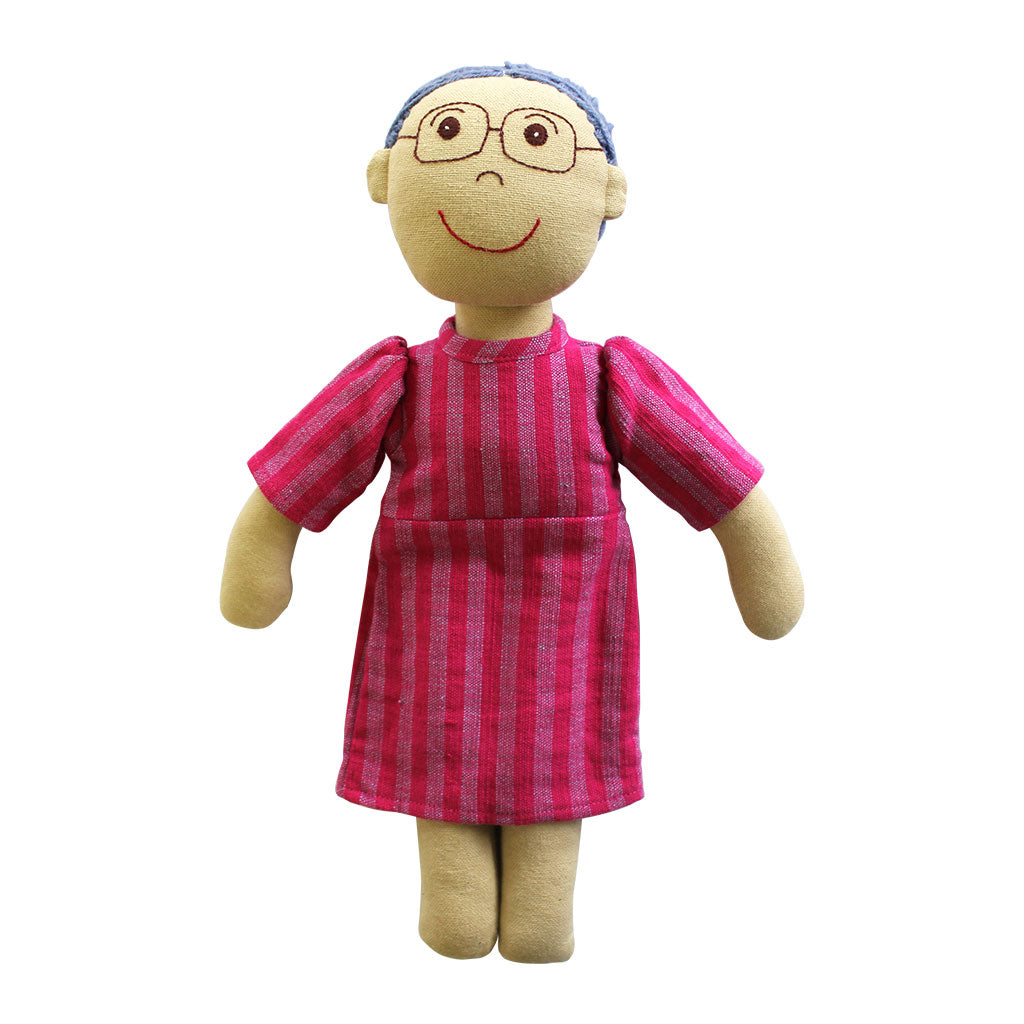 Dolls Caucasian Family - Set of 6 - Educating Kids