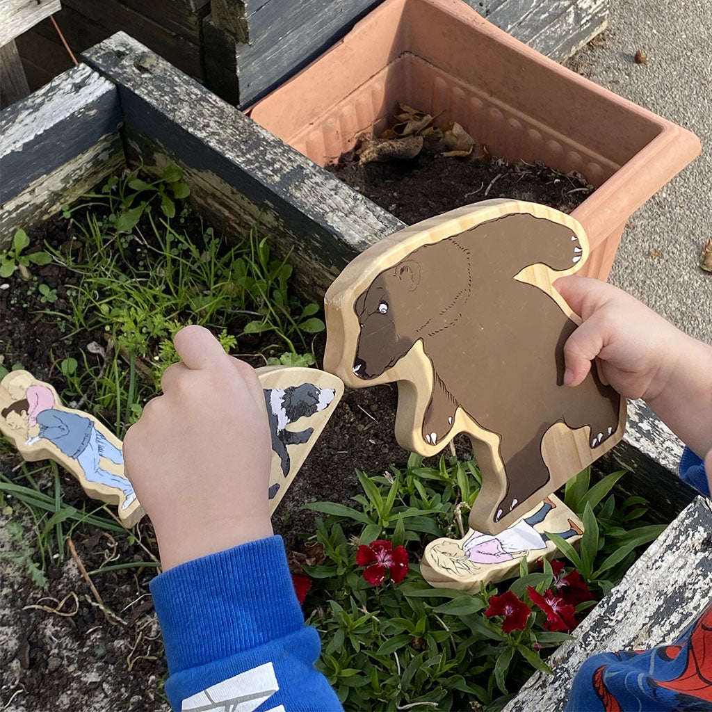 We're Going on a Bear Hunt Wooden Characters - 6pc - Educating Kids