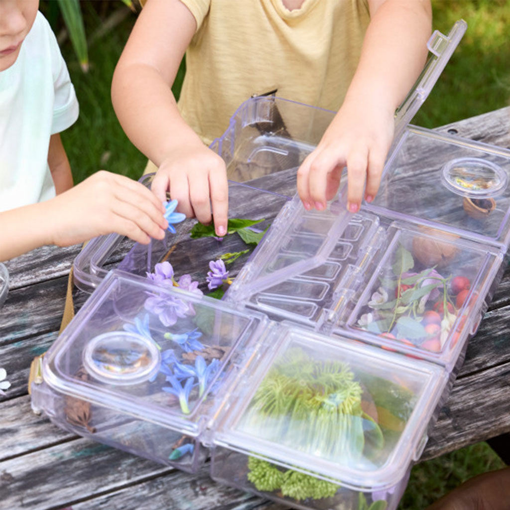 Travelling Treasures Discovery Lab