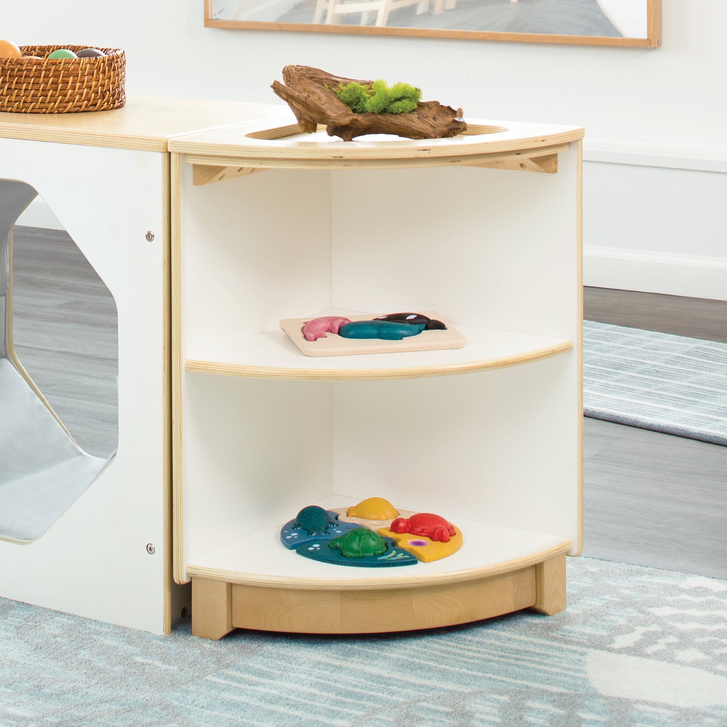 Sense of Place Wee Ones – Corner Shelf 60 cm - Educating Kids