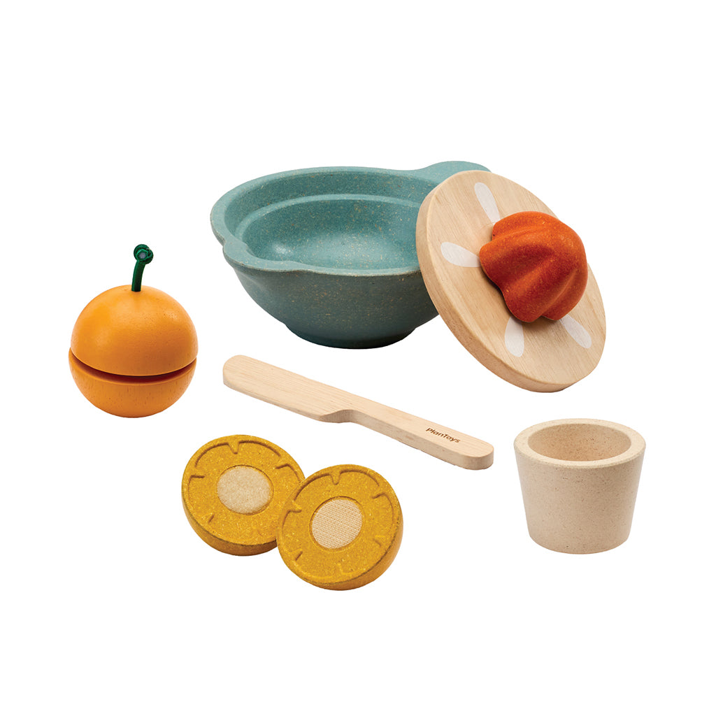 302-PT2613 PlanToys - Fresh Squeeze Juicer Set_01.jpg