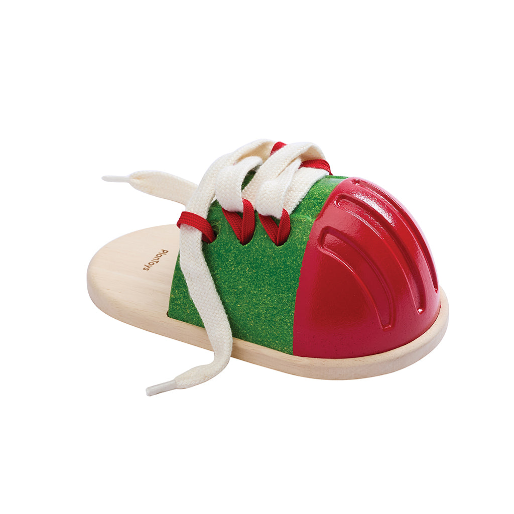 302-PT2670 PlanToys - Life-Size Tie-Up Shoe_01.jpg