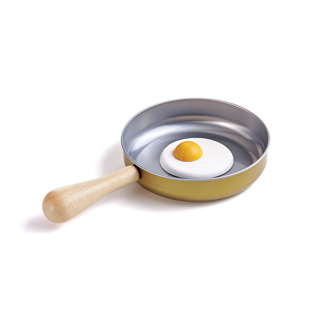 302-PT3413_plan-toys-cooking-utensils_03_large.jpg