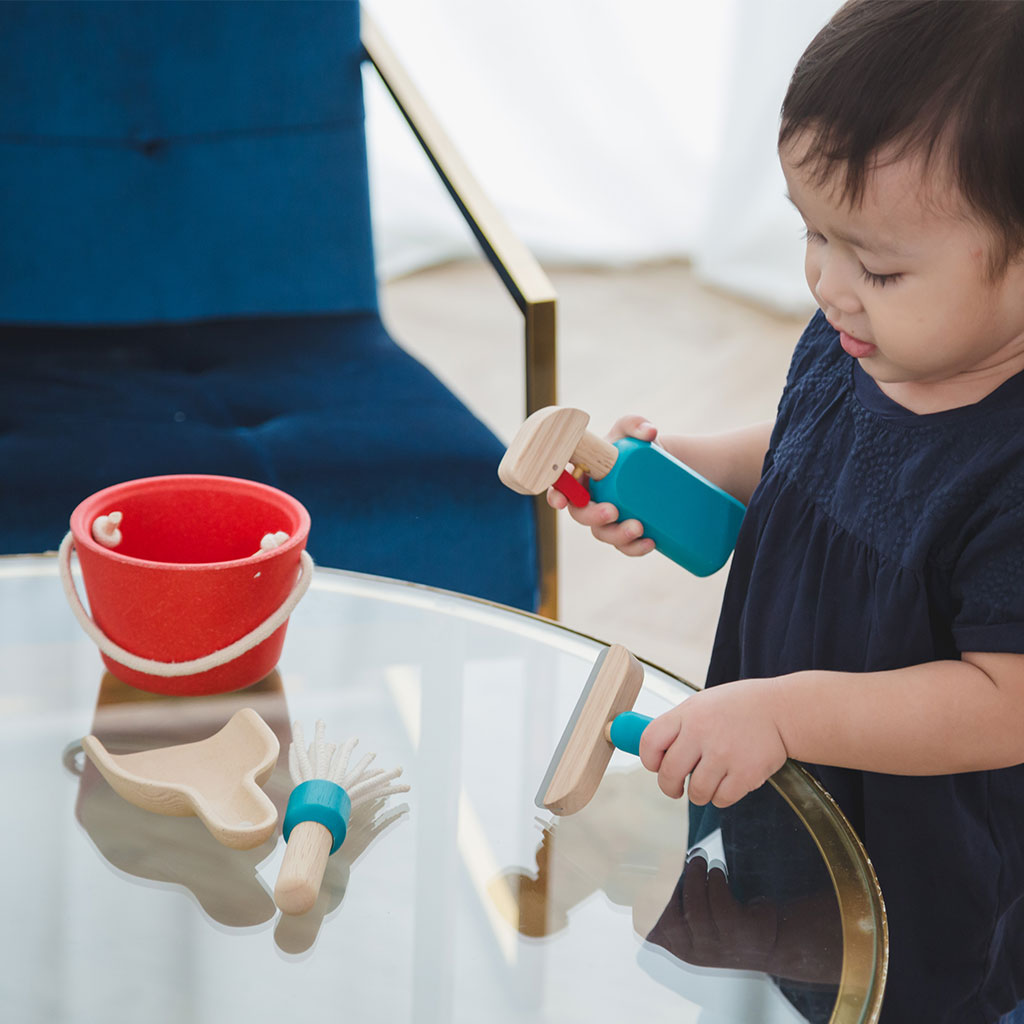 PlanToys - Cleaning Set - Educating Kids