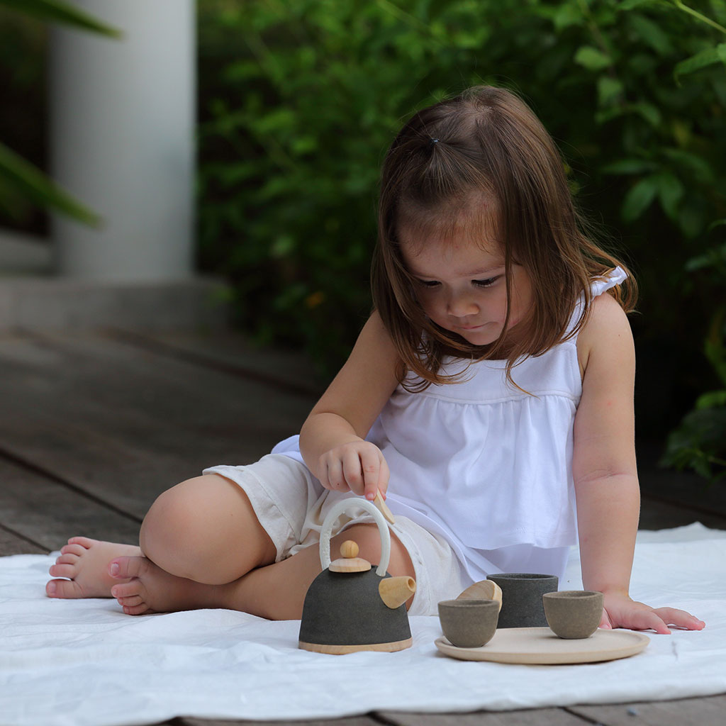 PlanToys - Oriental Tea Set - Educating Kids
