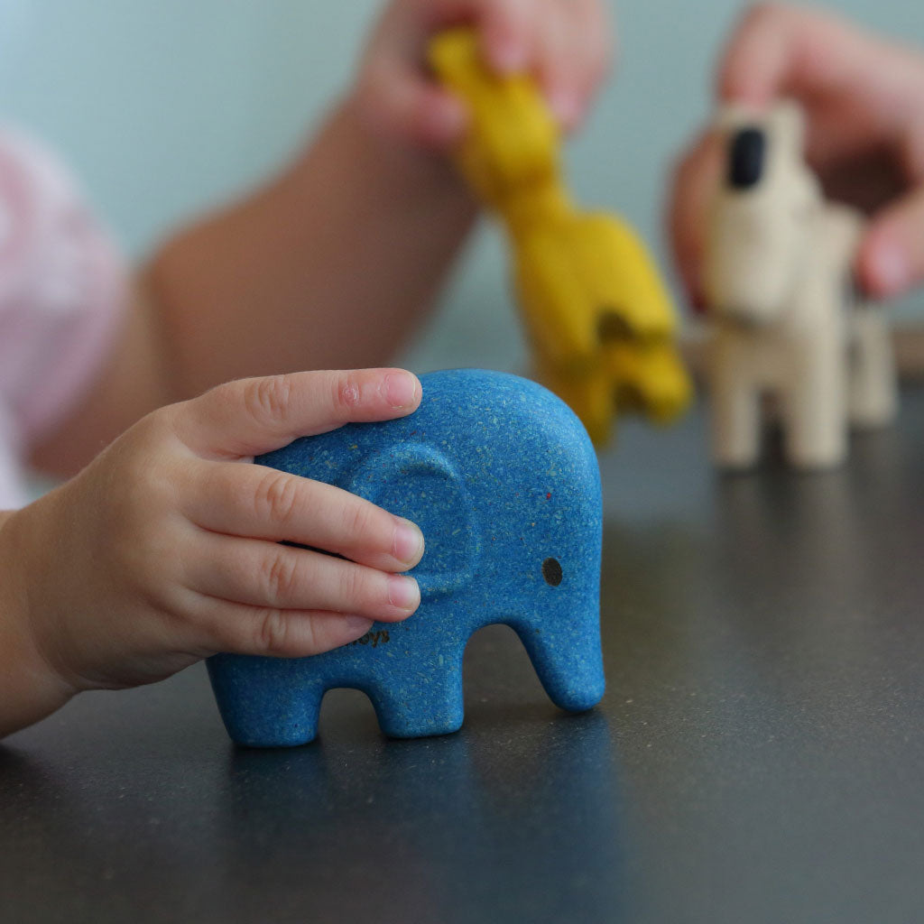 PlanToys - Wild Animals Set - Educating Kids