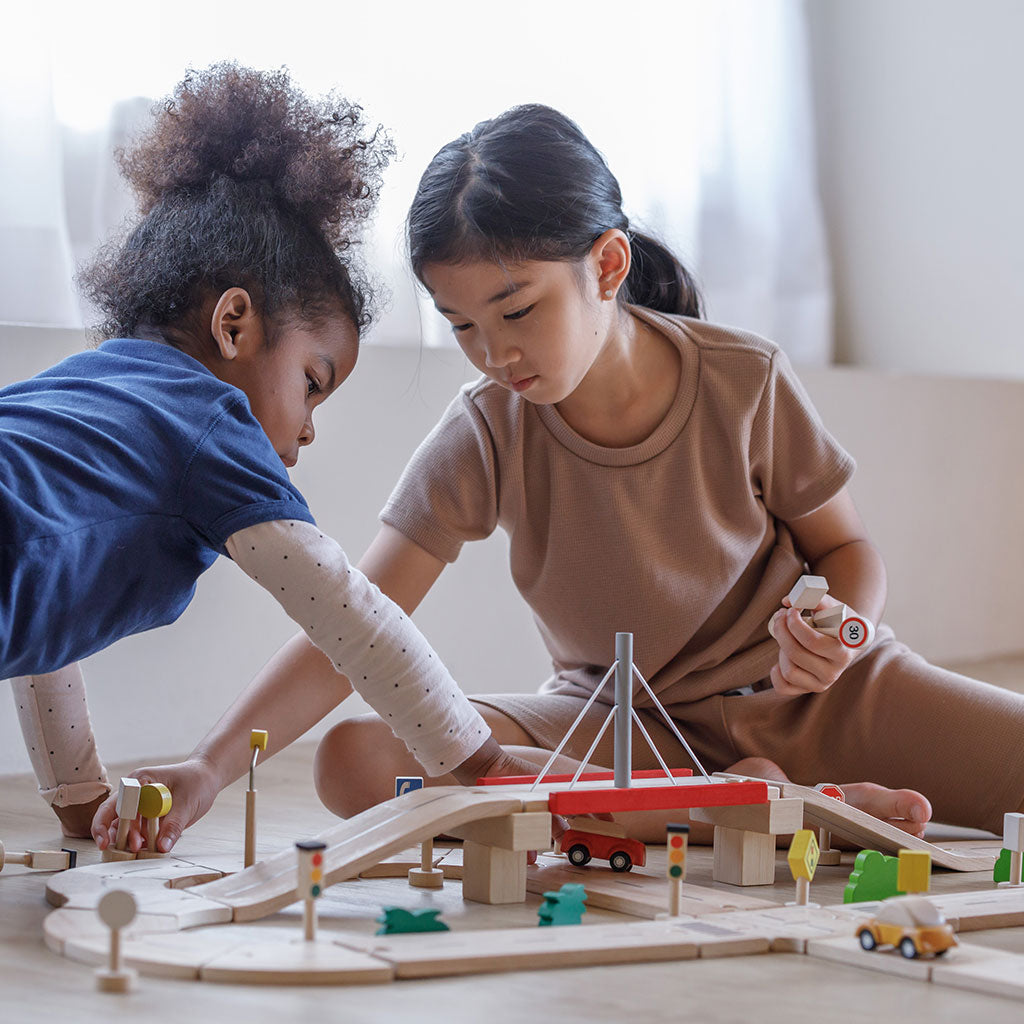 Plantoys - Road System - Educating Kids