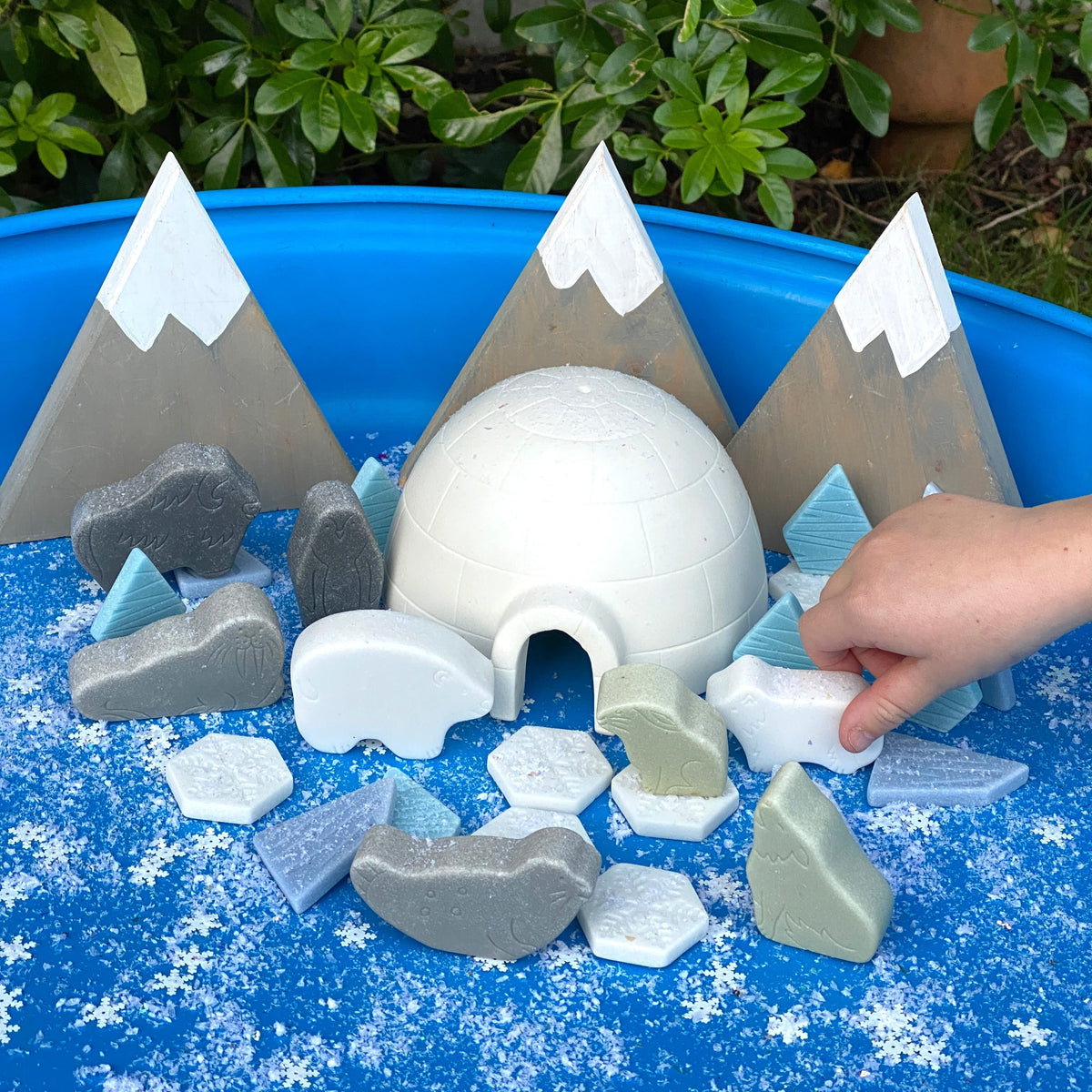 Arctic Habitat Pretend Play