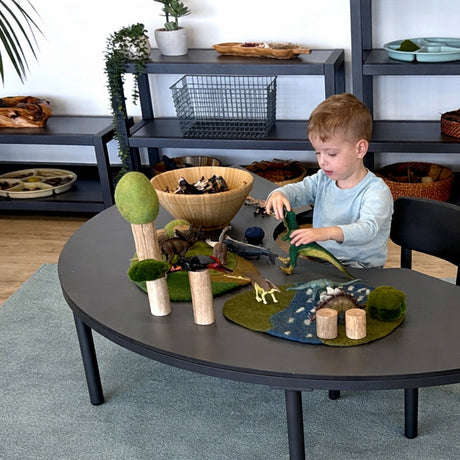 C-Shape Tables & Chairs