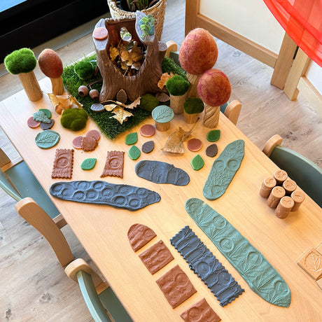 Autumn Themed Sensory Play