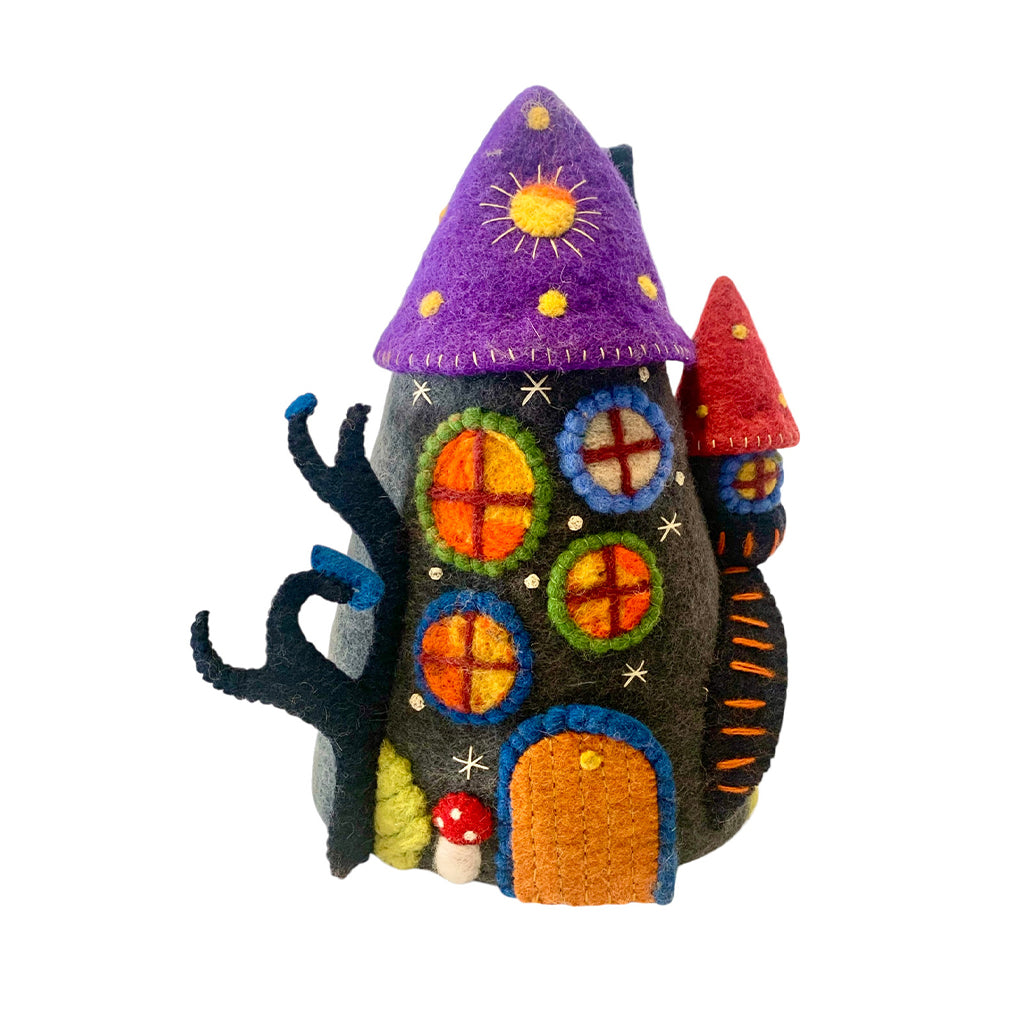 167-P-P1039_wizard house and owl_02.jpg