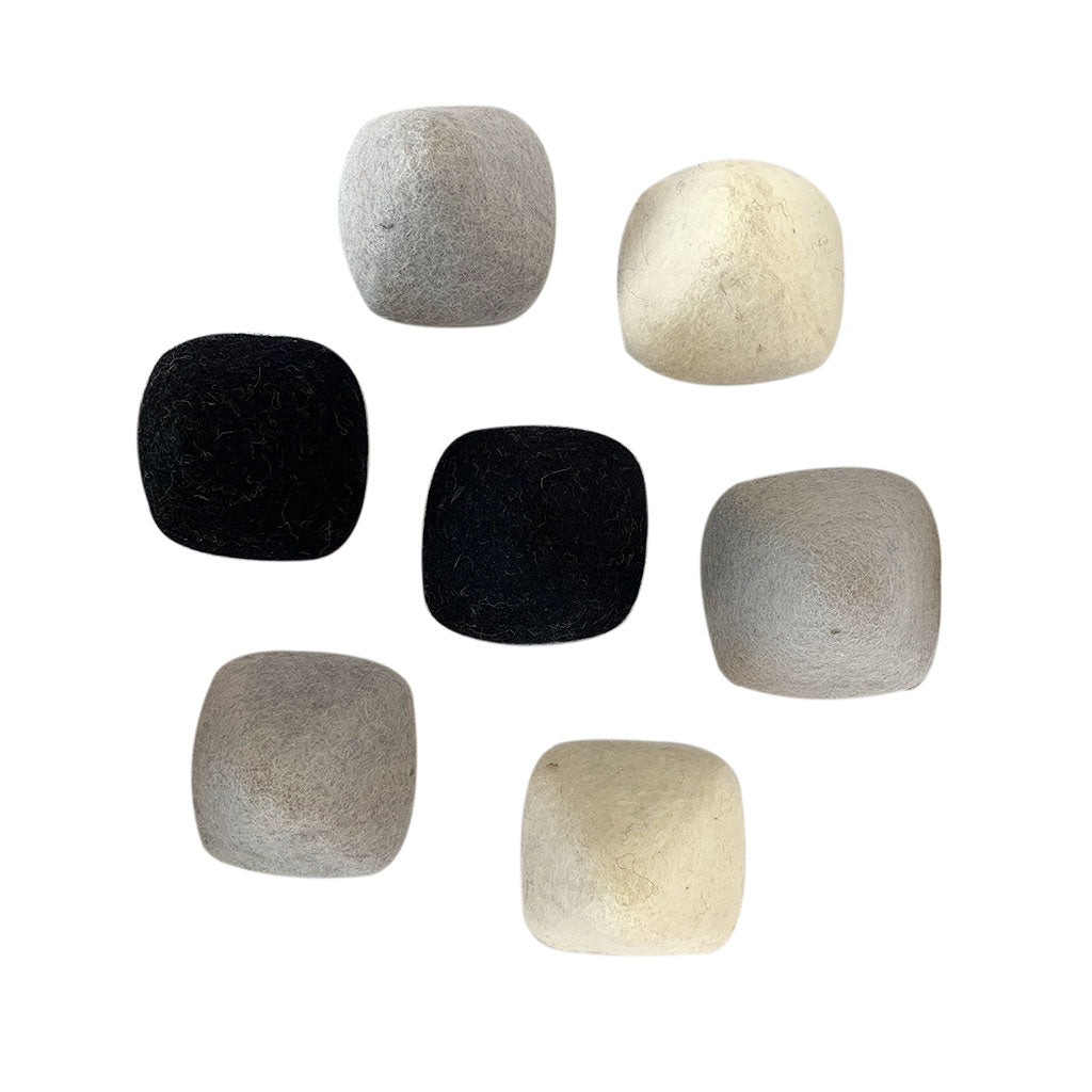 Achromatic Felt Pyramids - 7pc