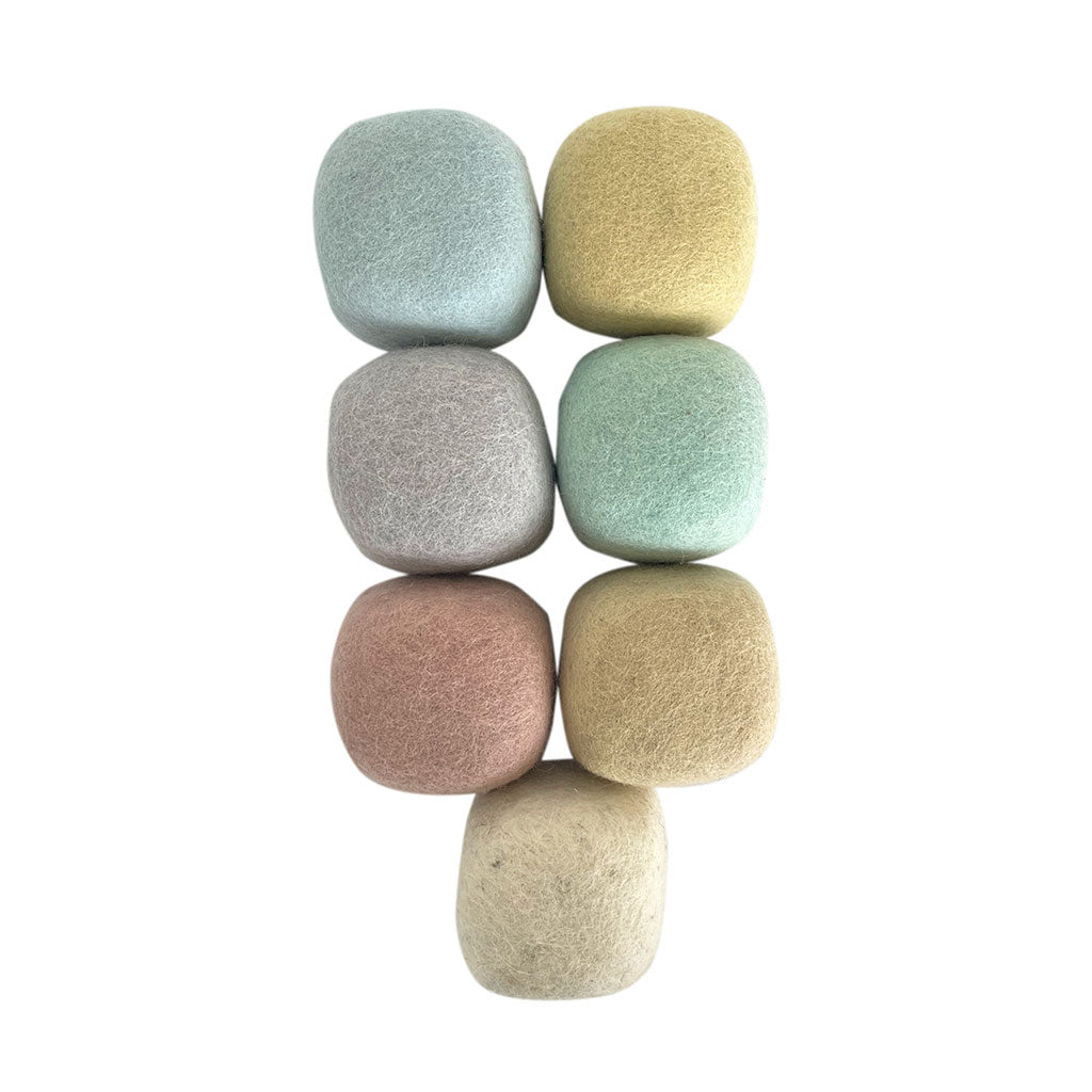 Pastel Felt Cubes - 7pc