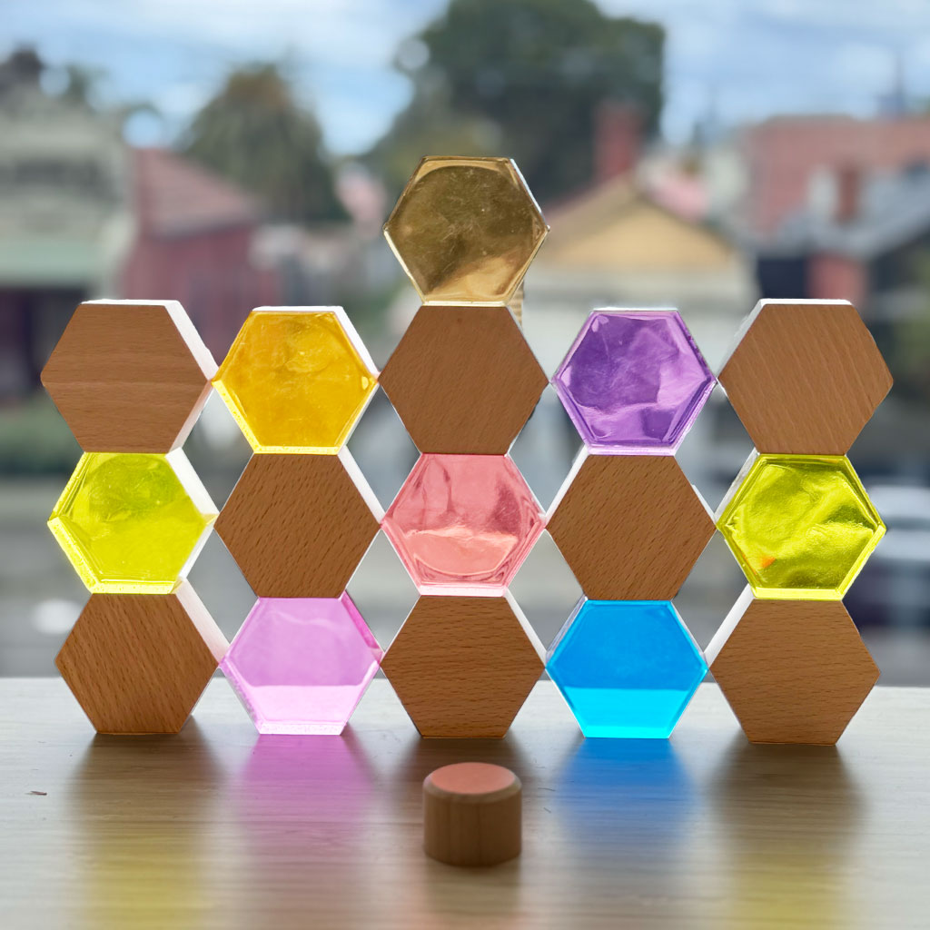 Hexagon Phatt Lucite and Wood Set - 16pc