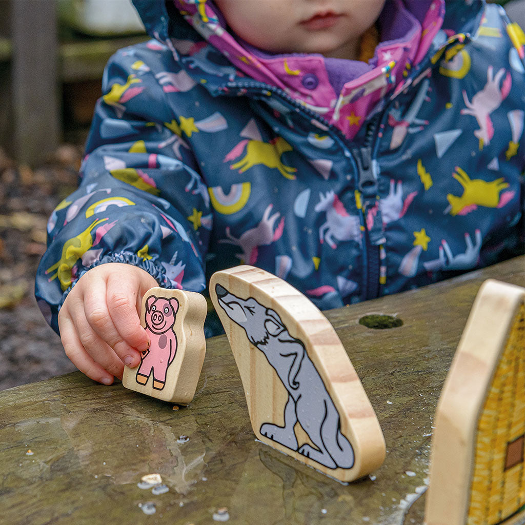 Wooden Three Little Pigs Figures -7pc