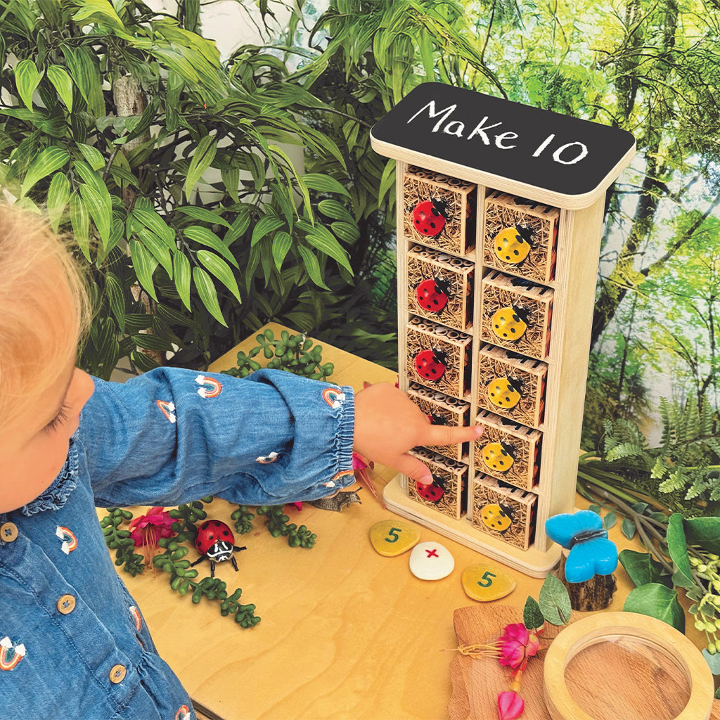 1701-YD1251 Bug Hotel 10-Frame_04.jpg