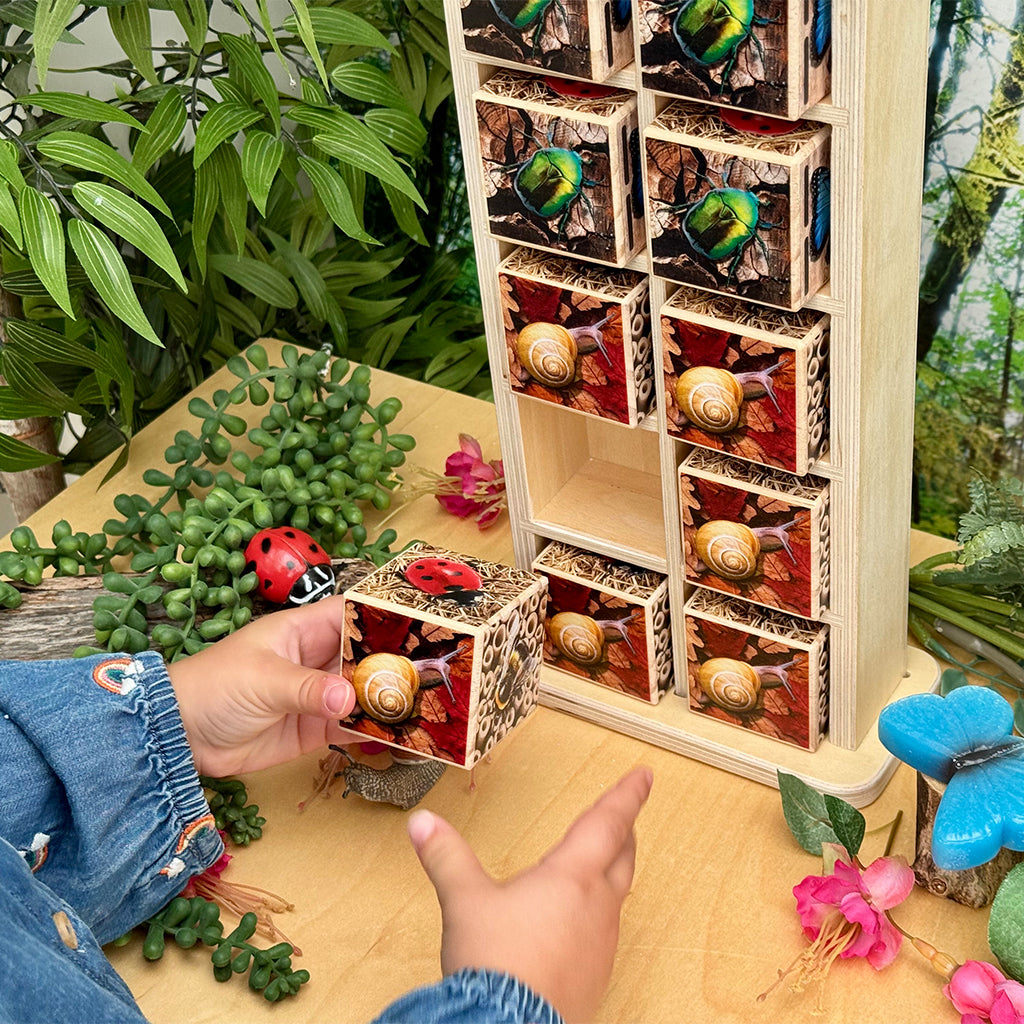 1701-YD1251 Bug Hotel 10-Frame_07.jpg