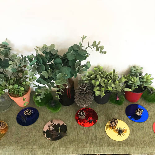 Set 8 Mirrors 10cm - Multi Round Acrylic - Educating Kids