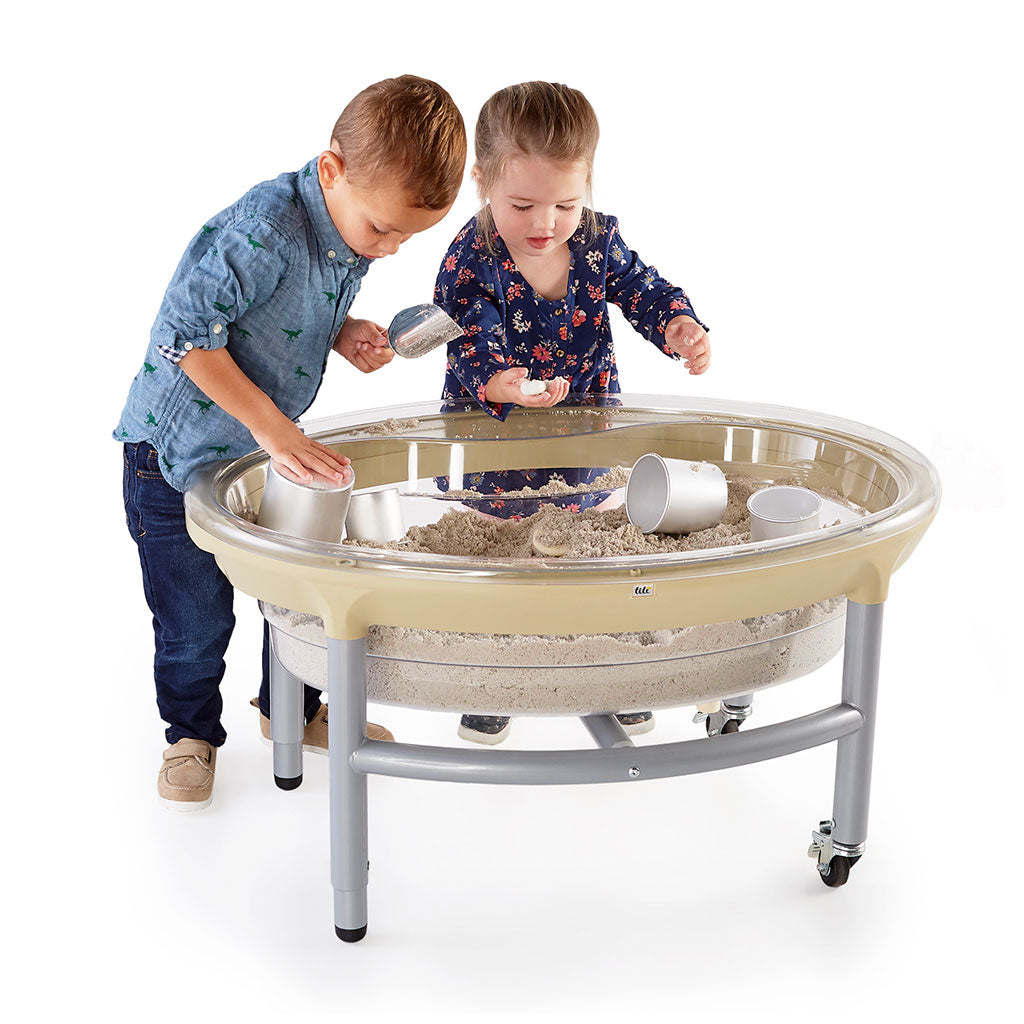 Sand and Water Table