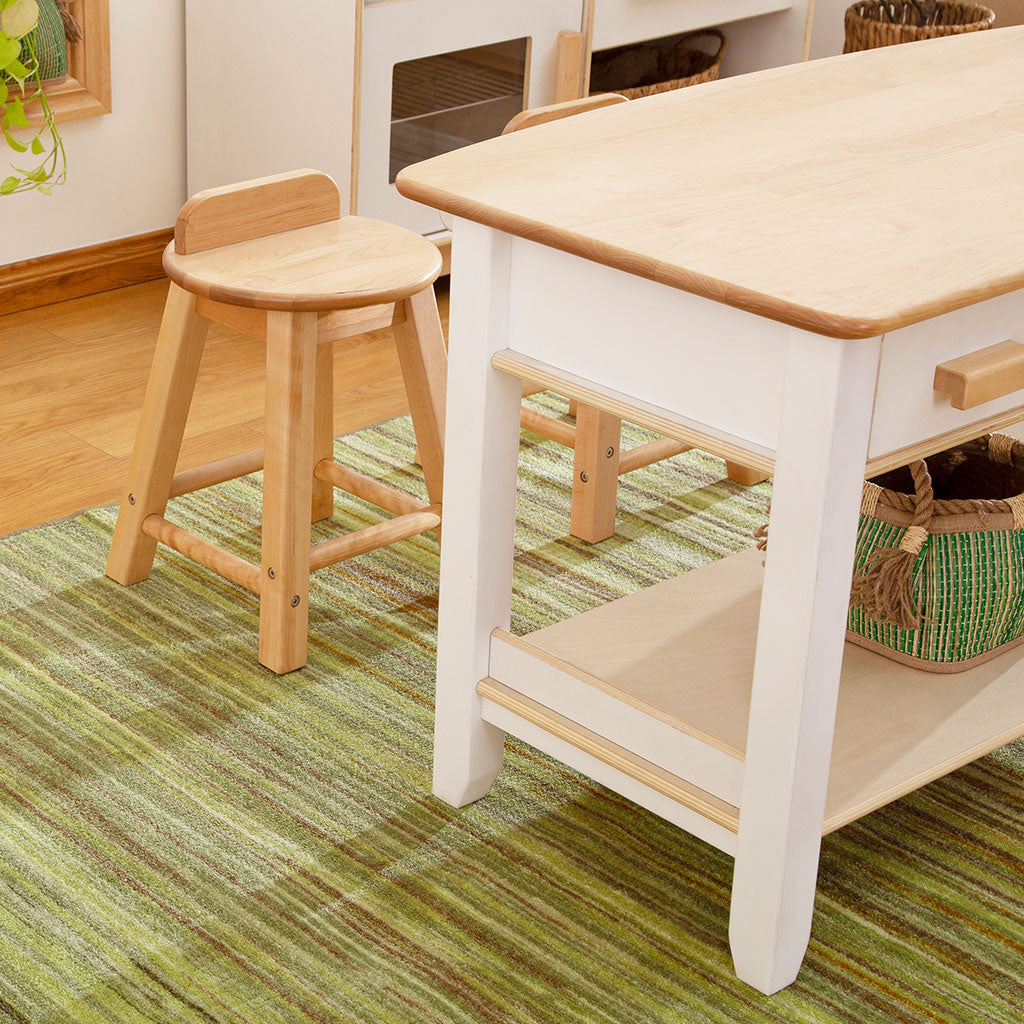 Sense of Place Kitchen Island and Stools Set