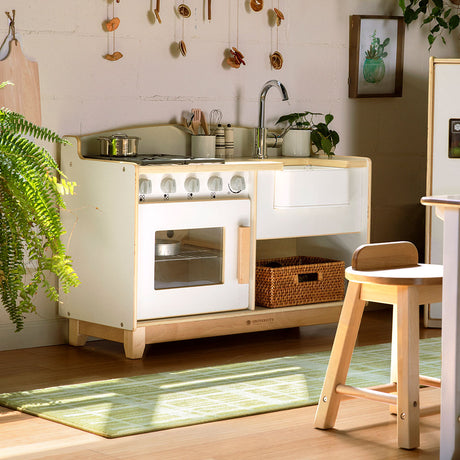 Sense of Place Kitchen - Educating Kids