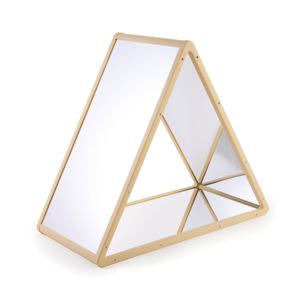 2185-U3104_reflection-triangle_01_large.jpg