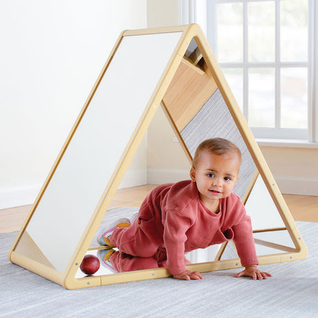 2185-U3104_reflection-triangle_03_large.jpg