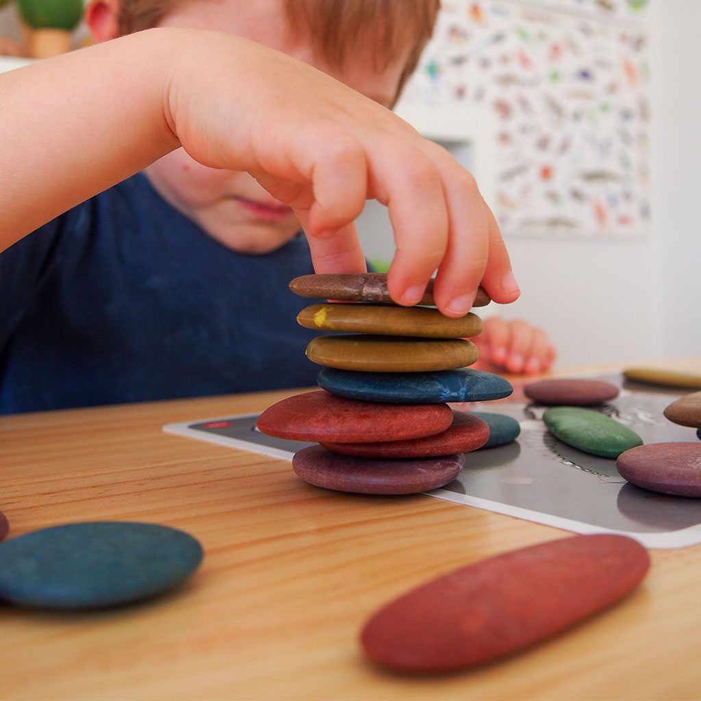 Junior Rainbow Pebbles Natural - 36pc