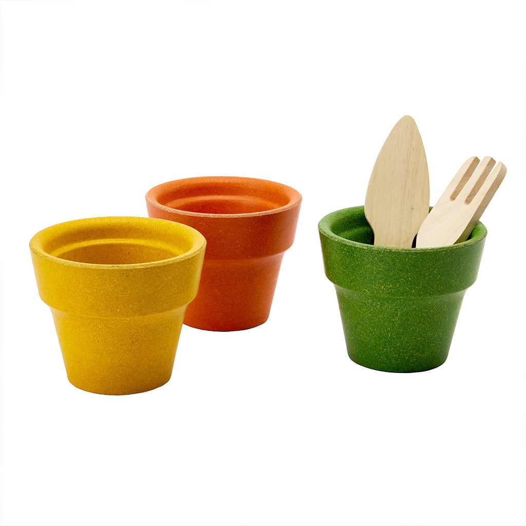 302-PT2606 PlanToys - Plant Pots Trio_03.jpg