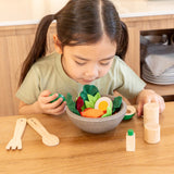 302-PT2612 PlanToys - Little Chef's Salad Set_06.jpg