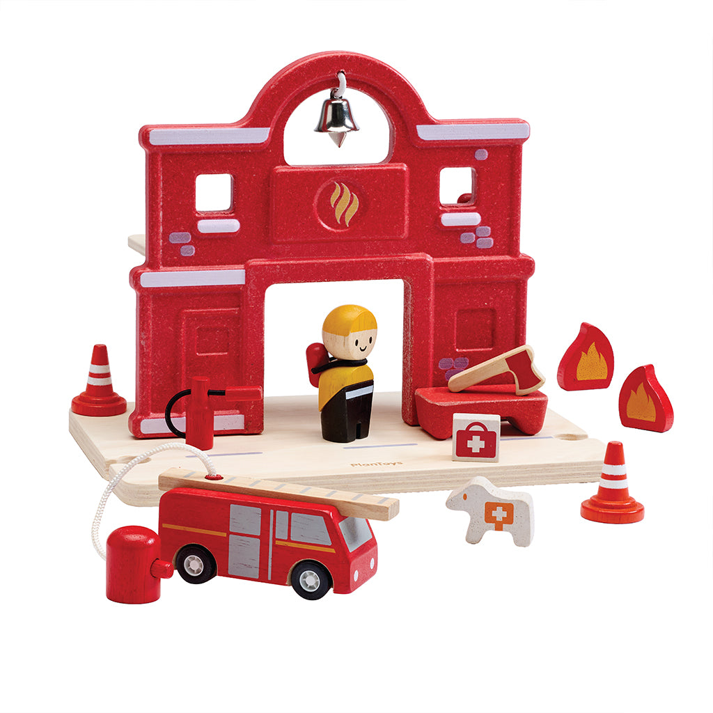 302-PT2627 PlanToys - Fire Station_01.jpg