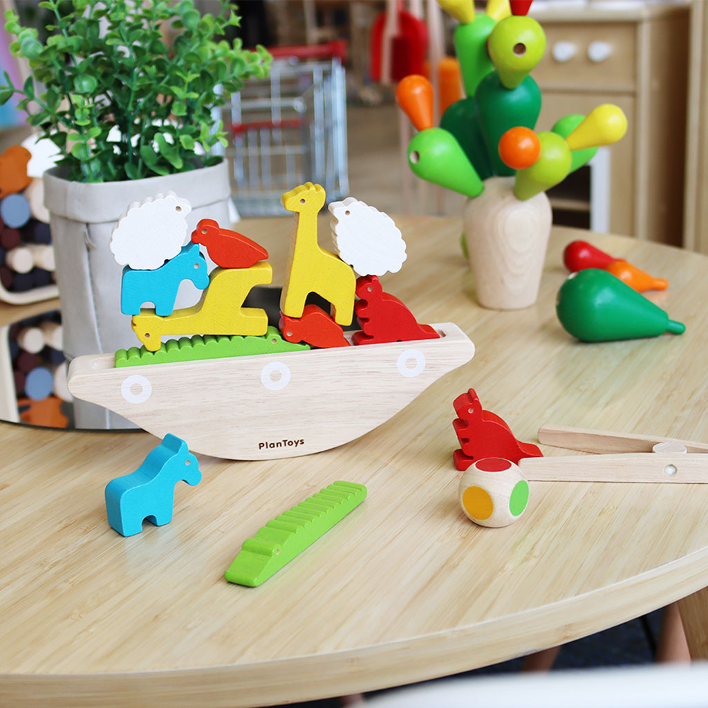 PlanToys - Balancing Boat