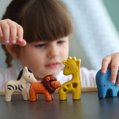 PlanToys - Wild Animals Set - Educating Kids