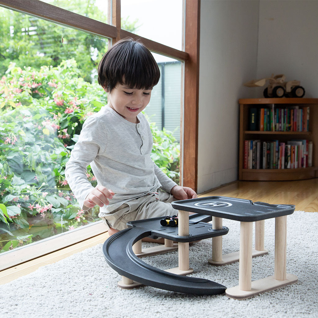 PlanToys - Race N Play Parking Garage