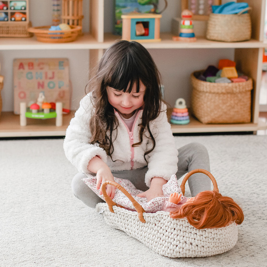 Knitted Doll Basket 35-40cm