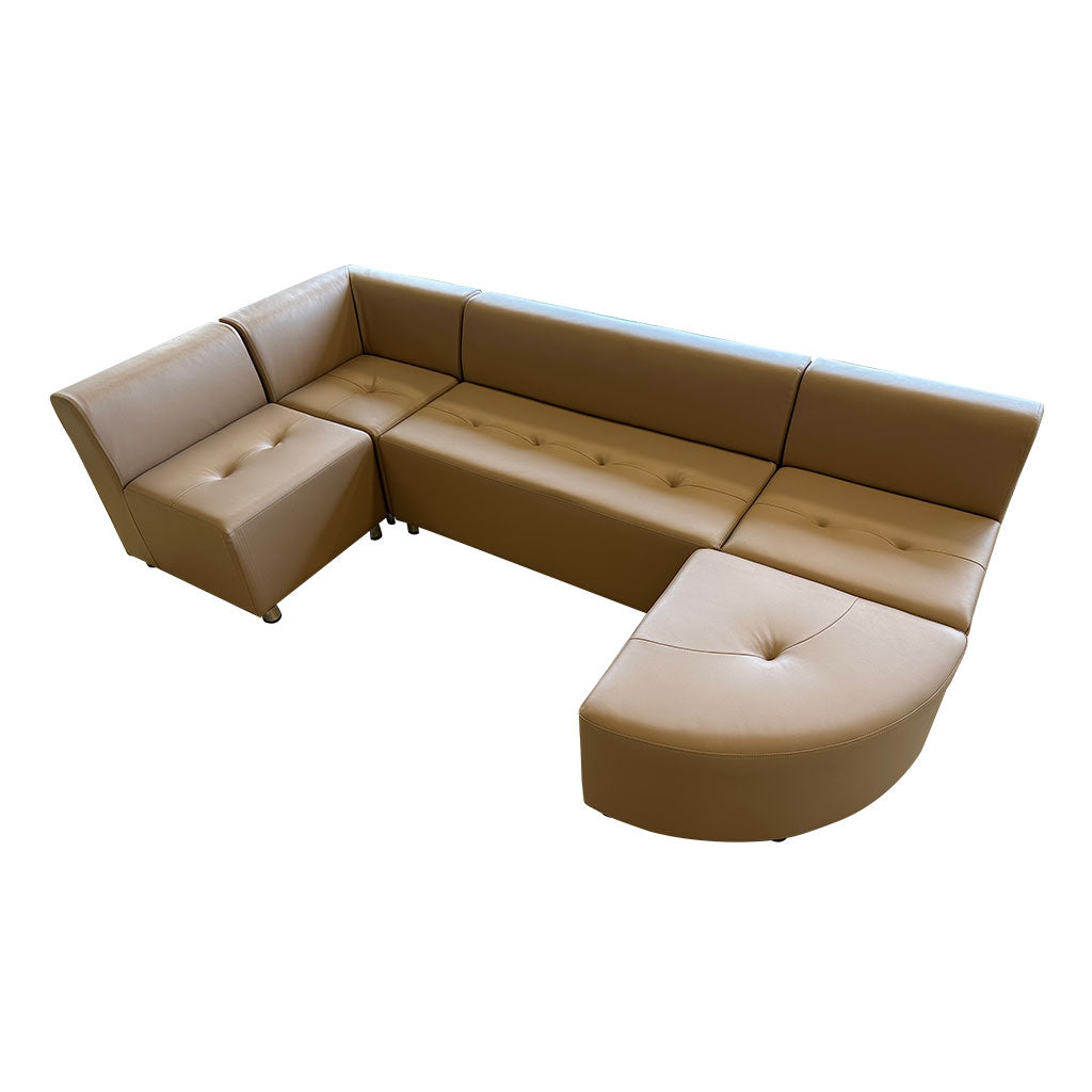 48-MODLS35CAM_modular-lounge-suite-camel-35cm_02_large.jpg
