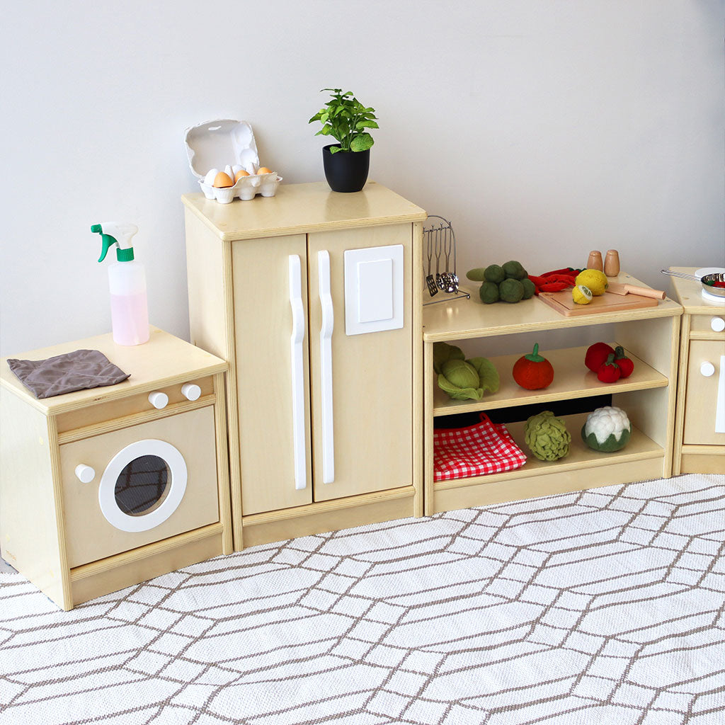 48-TODDFRIDGE_toddler-home-corner-fridge_07_large.jpg
