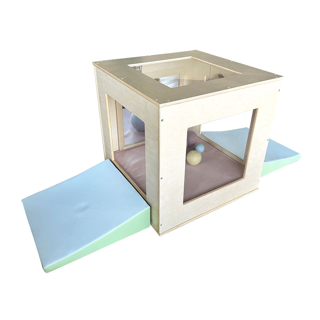 Window Play Cube with Dusty Pink Cushion