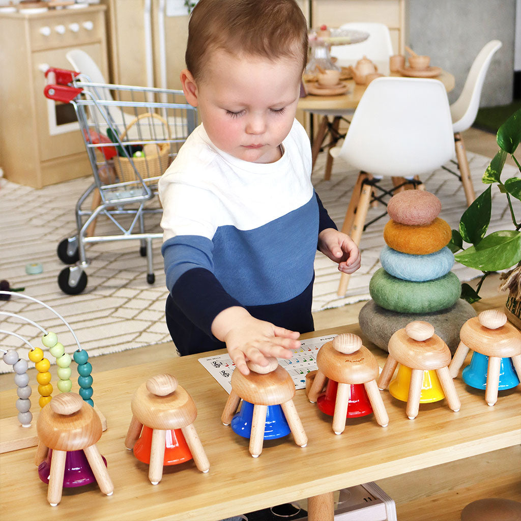 590-PMPB_pat-bells_04_large.jpg