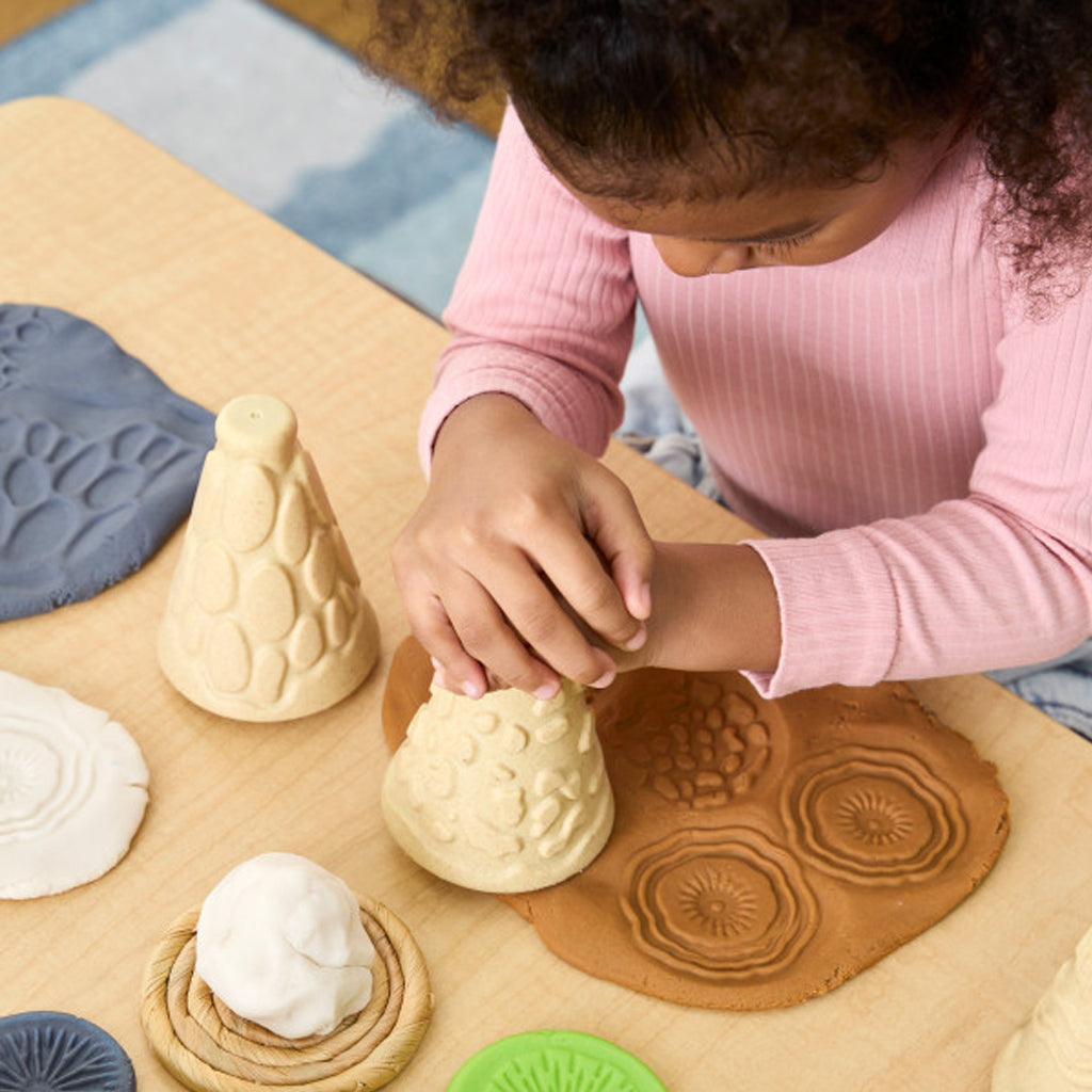 72-DOUGH900EA Artista Modelling Dough Earth – 900g_07.jpg